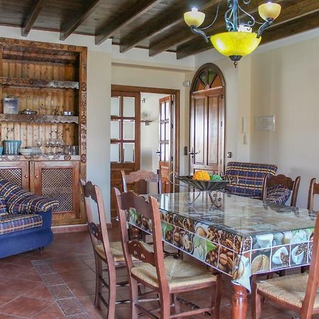 Casa De Teones Guest House Montecorto Luaran gambar