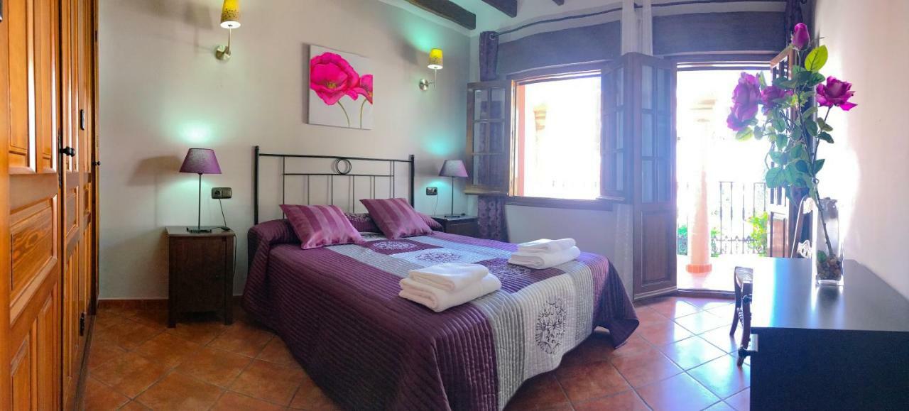 Casa De Teones Guest House Montecorto Luaran gambar