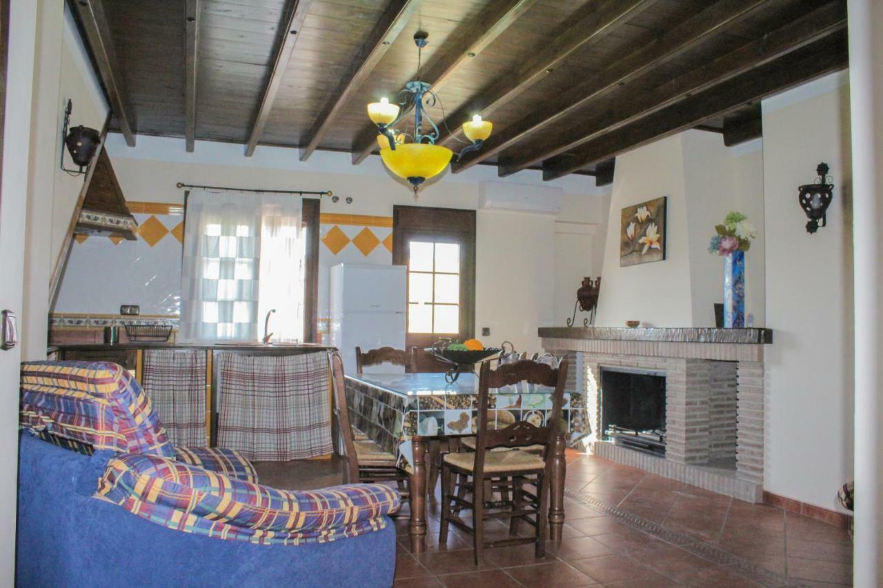 Casa De Teones Guest House Montecorto Luaran gambar