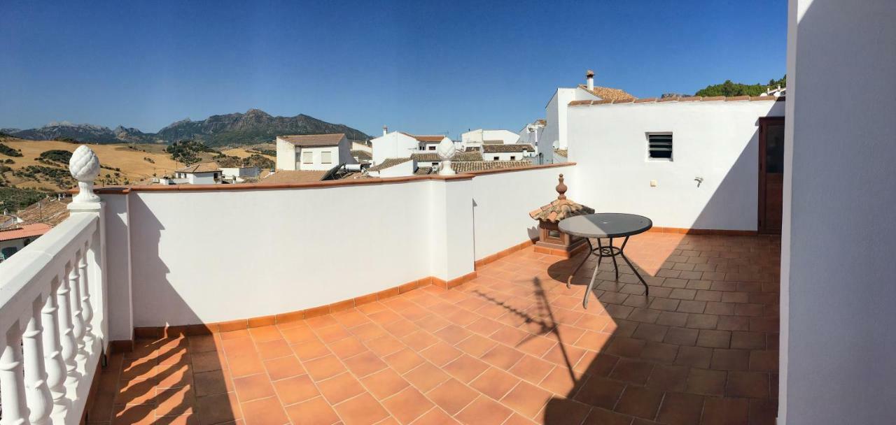 Casa De Teones Guest House Montecorto Luaran gambar