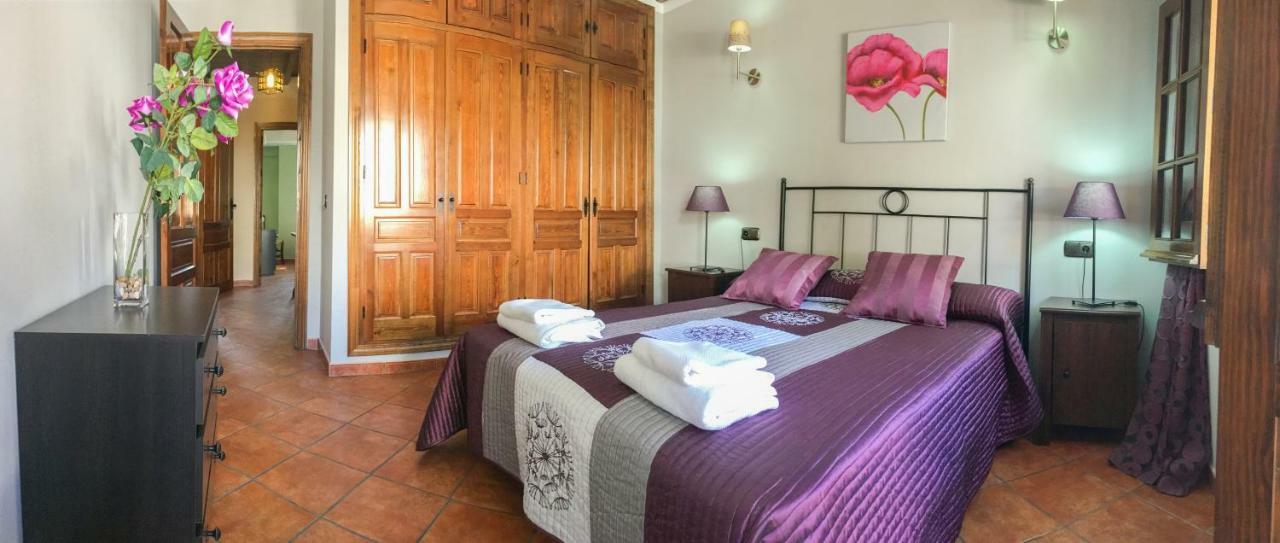 Casa De Teones Guest House Montecorto Luaran gambar